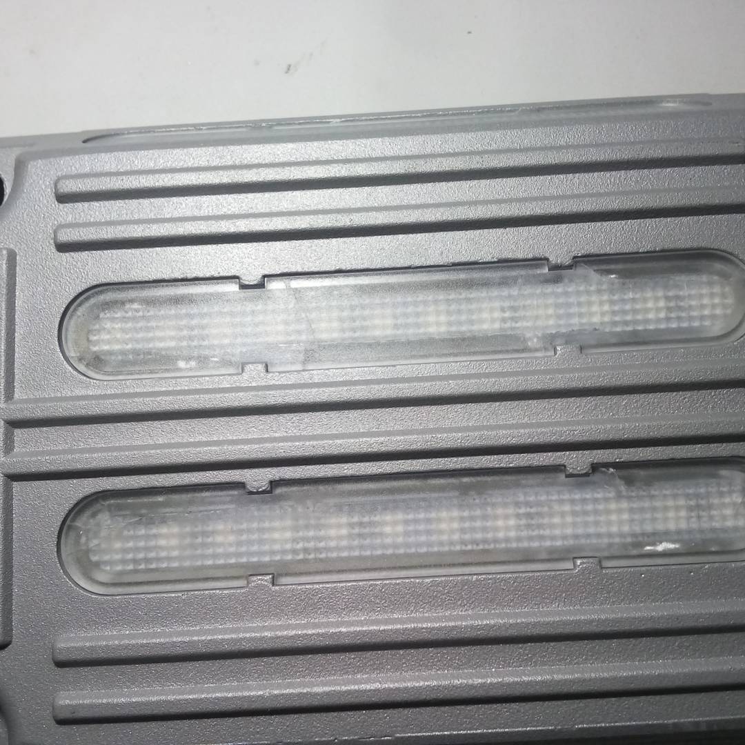 LED-Straßenmarkierungsleuchte für den Boden mit Ampelfunktion