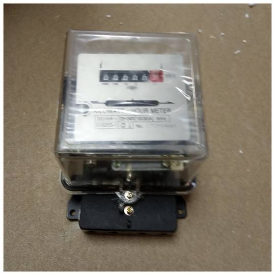 Contatore contatore elettrico monofase 10A 230V 50Hz in plastica nera