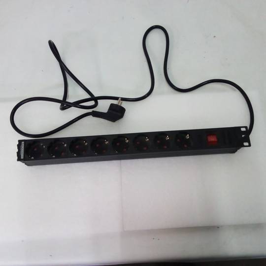 Power strip for 19 