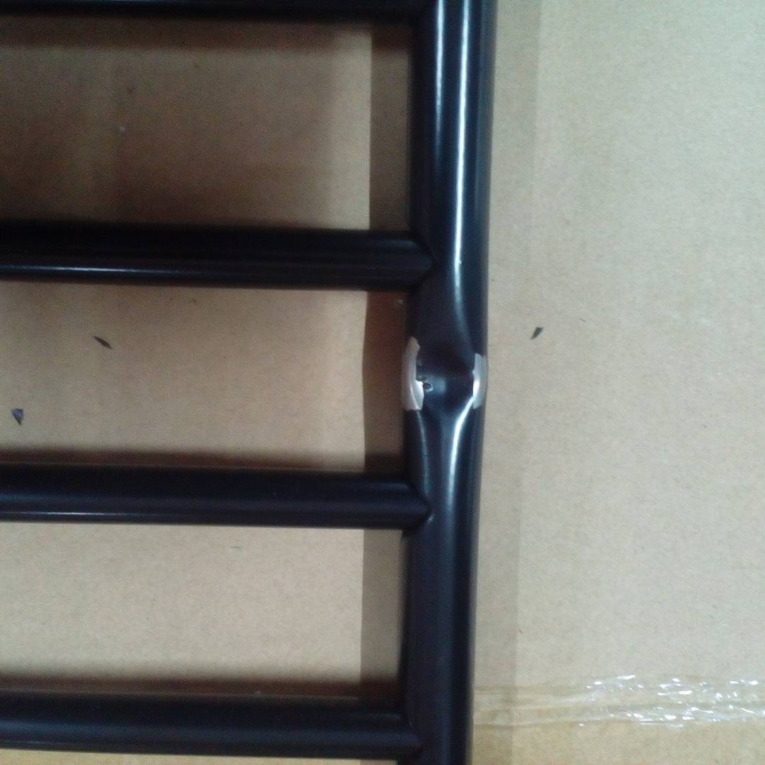 Perchero metálico para recibidor con zapatero y con 18 colgadores negro