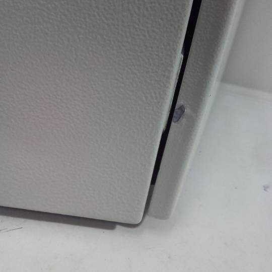 Metal electrical distribution box with IP65 protection for wall mounting 600x400x200mm