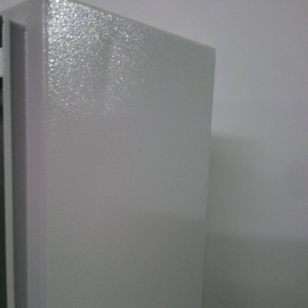 Metal electrical distribution box with IP65 protection for wall mounting 600x400x200mm