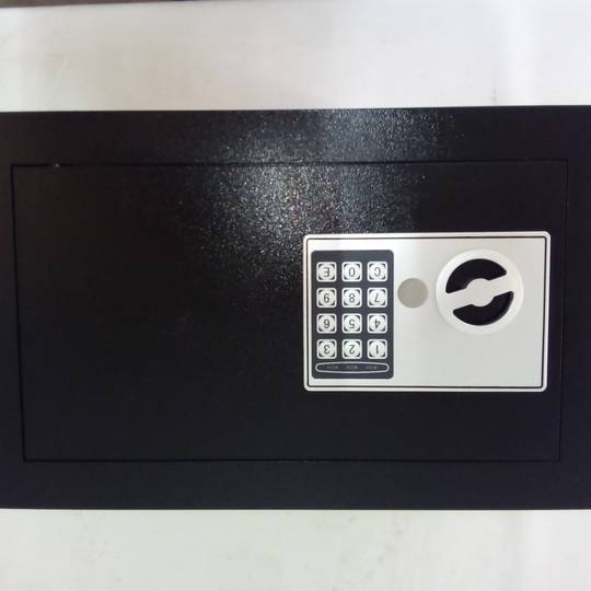 Inbouwkluis met digitale elektronische code 40x20x25cm zwart