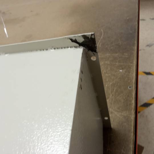 Cofre embutido de aço com chaves 36x15x23cm bege