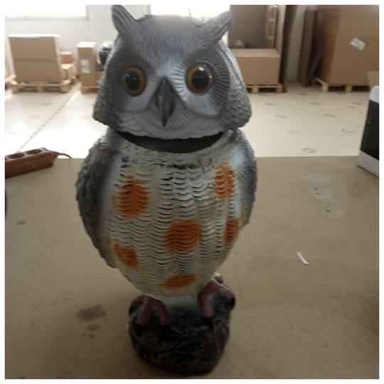 Vogelabwehrmittel vom Typ Eulenstatue mit reflektierenden Augen 40 cm männlich