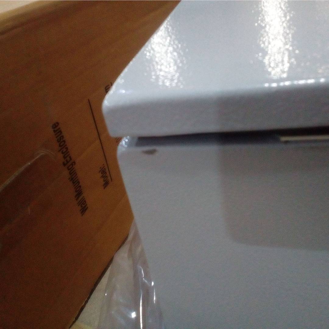 Scatola di distribuzione elettrica in metallo con protezione IP65 per montaggio a parete 500x300x300mm