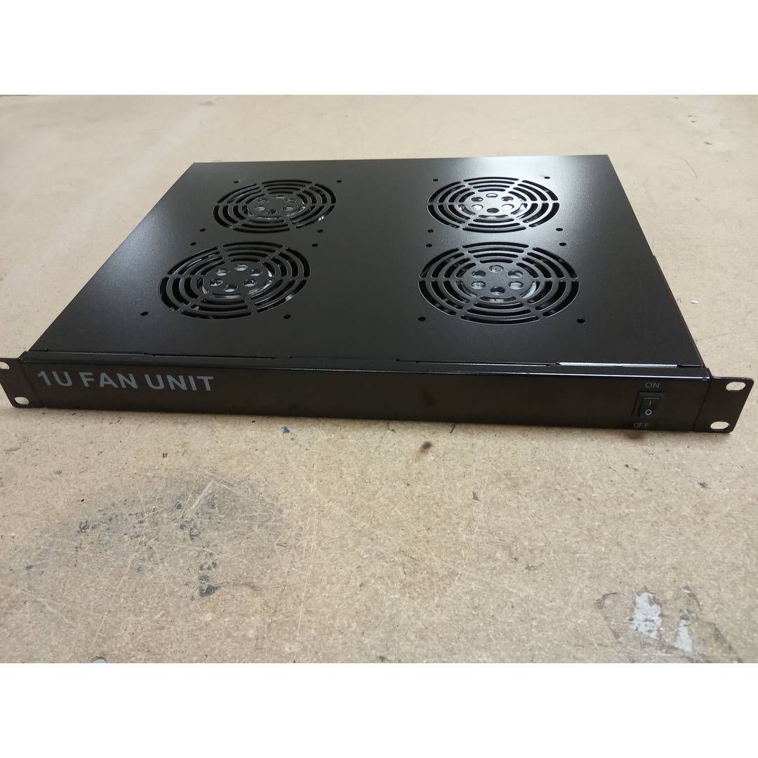 Kit de ventilation pour armoire rack 19