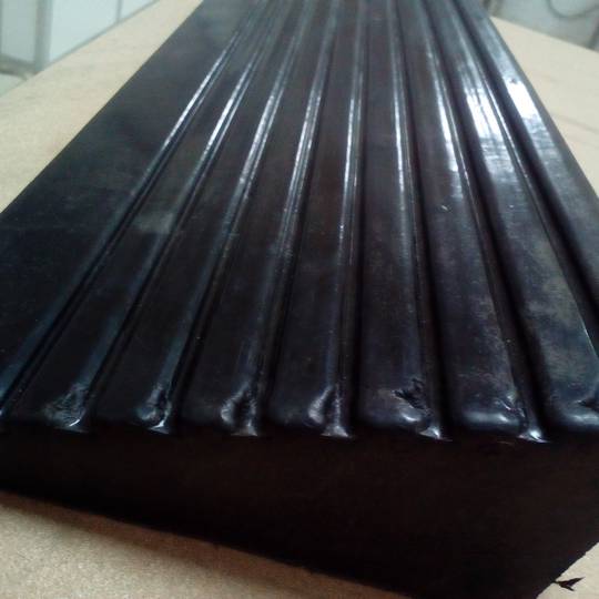 Rubberen oprijplaat 60 x 25 x 10 cm