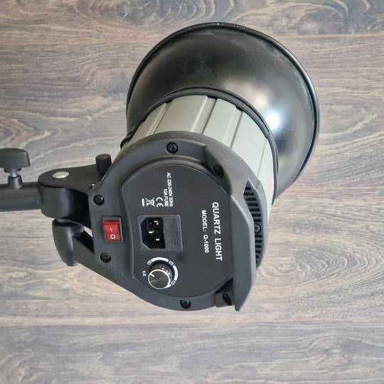 1000W continuous tungsten light bulb