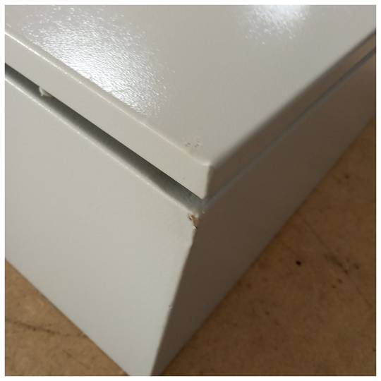 Boîte de distribution électrique en métal avec protection IP65 pour montage mural 600x600x200mm