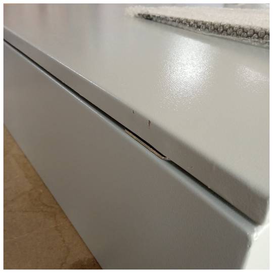 Boîte de distribution électrique en métal avec protection IP65 pour montage mural 600x600x200mm