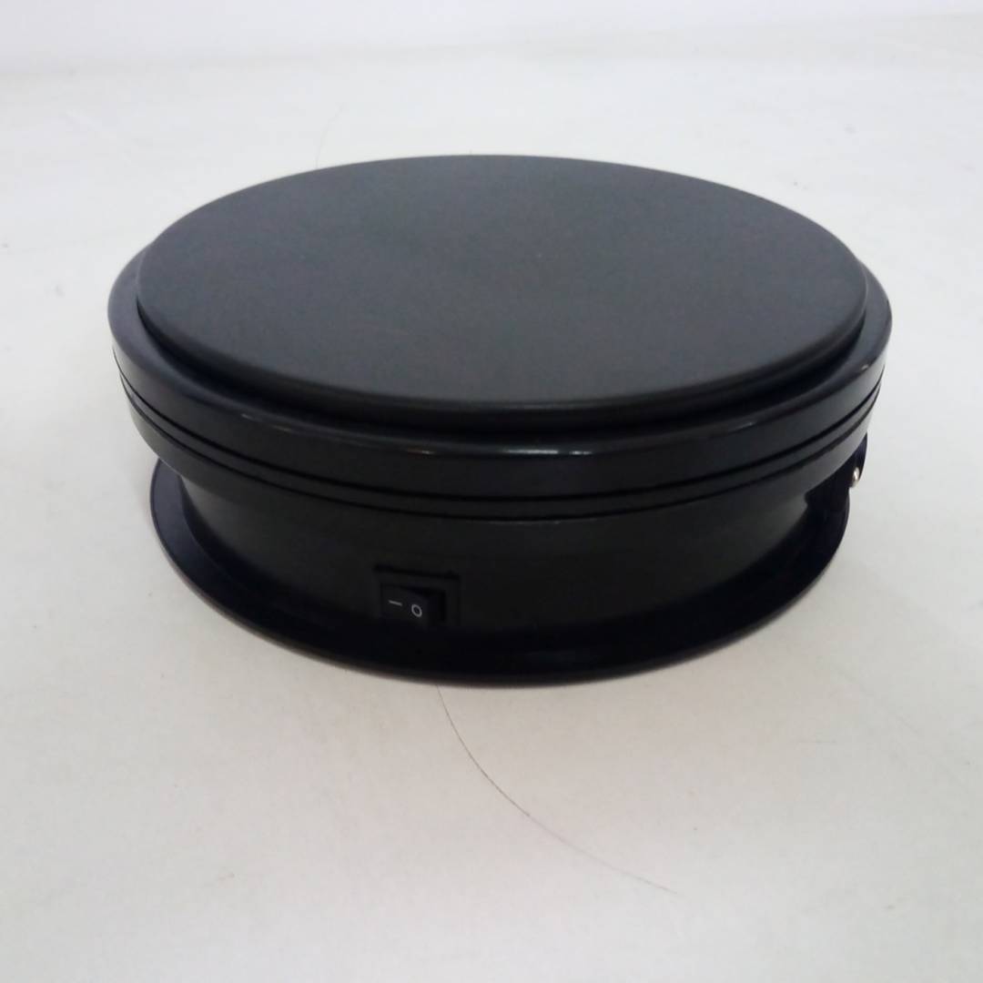 15 cm elektrischer Drehsockel. Schwarze Drehplattform