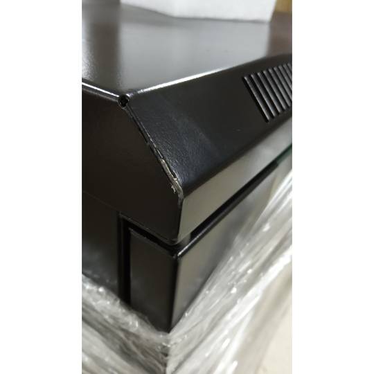 Armário de rack montado na parede 19'' 12U 600x600x635mm parede SOHORack por RackMatic