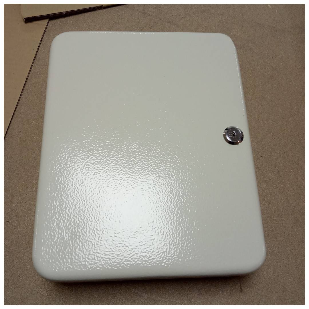 Armadio portachiavi con 100 ganci chiudibili a chiave