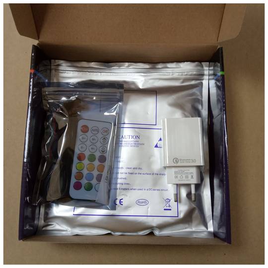 KIT de fita LED SYMPHONY 5V RGB - Cablematic