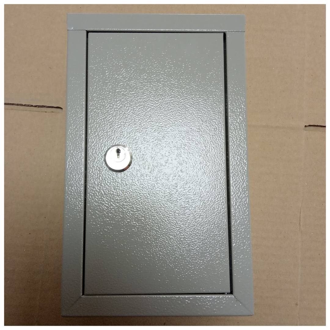 Skrzynka na zwrot kluczy. Szare pudełko na darowizny. Puszka ścienna 140 x 76 x 232 mm