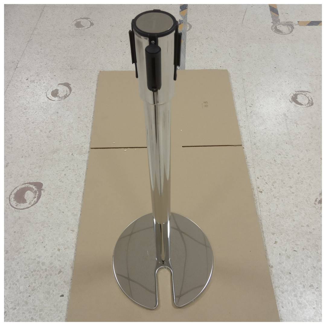 Słupek separatora 2 sztuki ze stali nierdzewnej z czerwoną rozciągliwą taśmą 3 m 350 x 50 x 910 mm