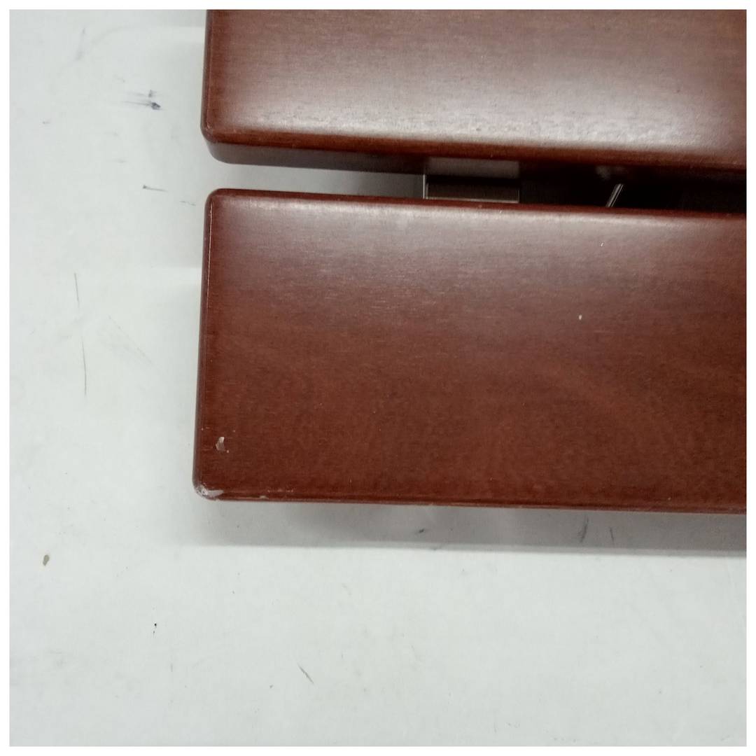 Sedile doccia ribaltabile. Sedia pieghevole per anziani in legno tropicale e alluminio 900x338mm
