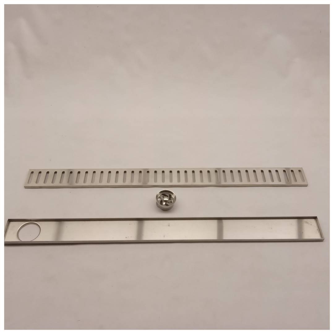 Canaleta de desguàs 90x7.5cm amb reixeta en acer inoxidable mat