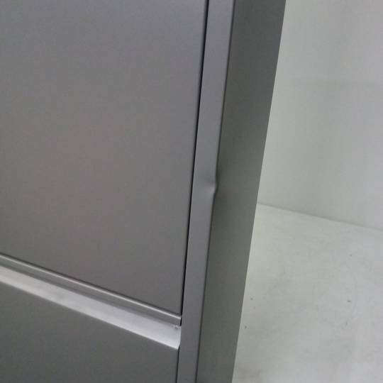 Zapatero metálico con 5 compartimentos gris oscuro