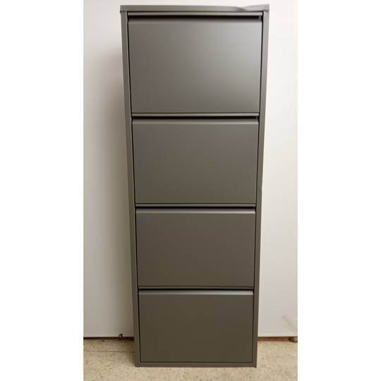 Étagère à chaussures métallique avec 4 compartiments gris foncé