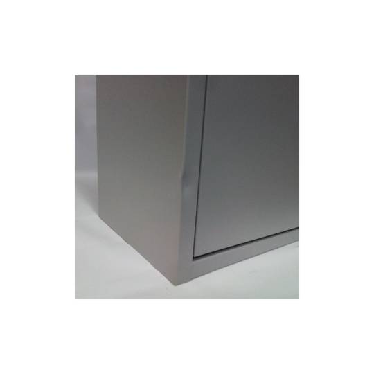 Cubo de basura metálico con 4 compartimentos gris claro para reciclaje