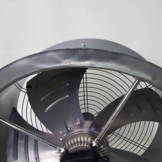 500mm Pipe Air Extractor for Industrial Ventilation 1350rpm Round 580x580x260mm Silver
