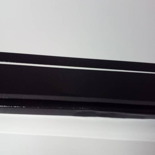 Skrzynki pocztowe do drzwi i ogrodzeń ze stali czarnej