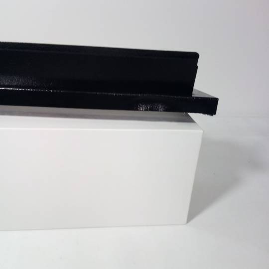 Boîtes aux lettres pour portes et clôtures en acier noir