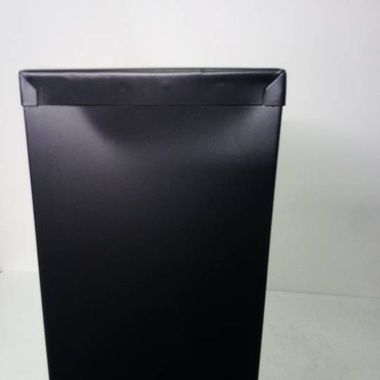 Schuhregal aus Metall mit 5 schwarzen Fächern