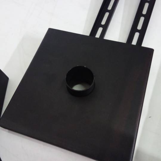 Suporte de chão com rodízios para telas de TV de 32