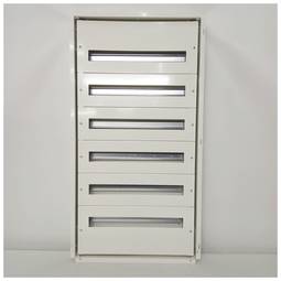 Caja de distribución metálica