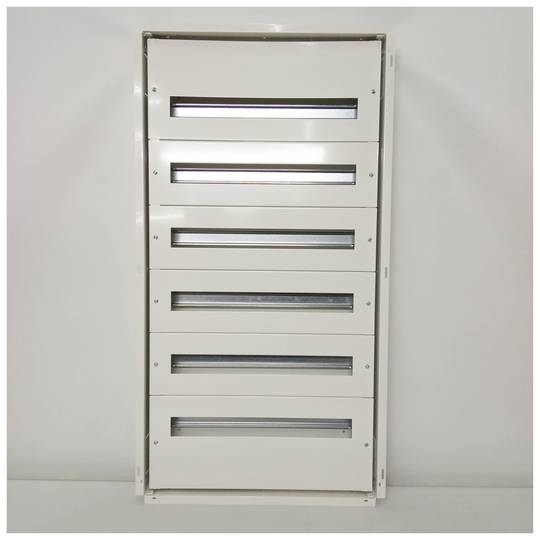 Metalowa skrzynka rozdzielcza