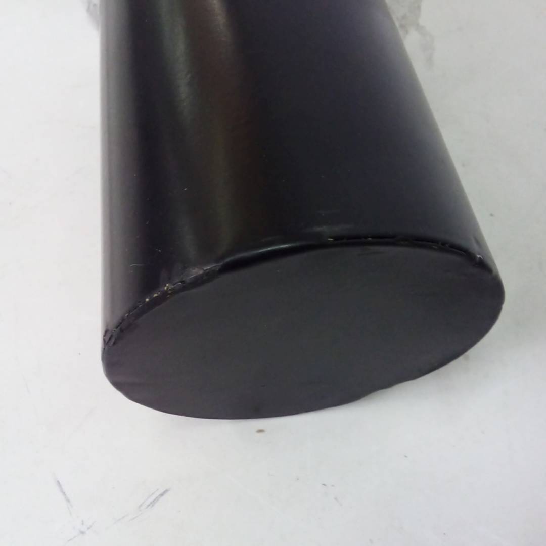 Pilar de aço com base pregada preta 110x1000mm