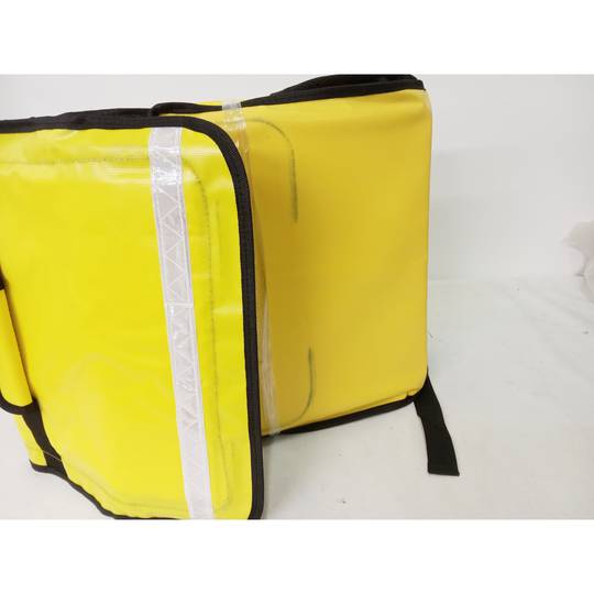 Yellow portable refrigerator 40 Liters 34x47x25cm, isothermal bag backpack for picnic, camping, beach, food delivery by motorcycle or bicycle