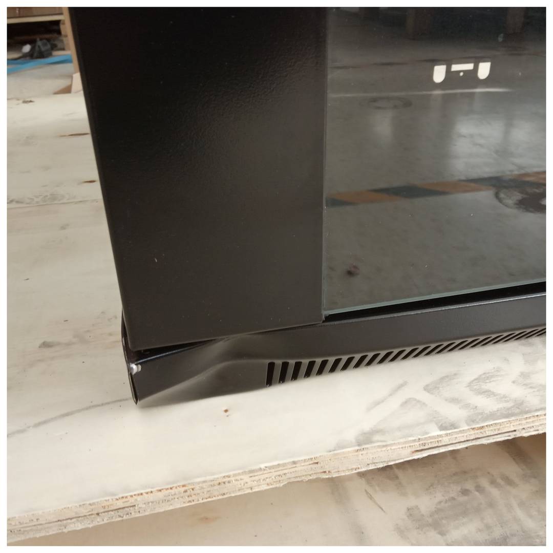 Armari rack mural 19 '' 12U 600x600x635mm paret SOHORack de RackMatic recondicionat