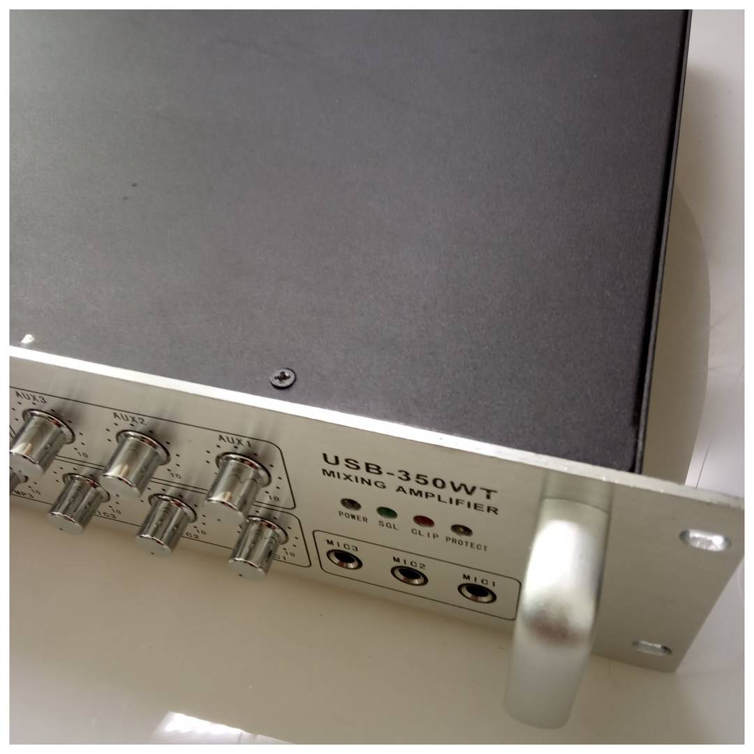 350W 110V 4-zone professional sound amplifier with MIC AUX MP3 refurbished rack