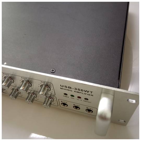 350W 110V 4-zone professional sound amplifier with MIC AUX MP3 refurbished rack