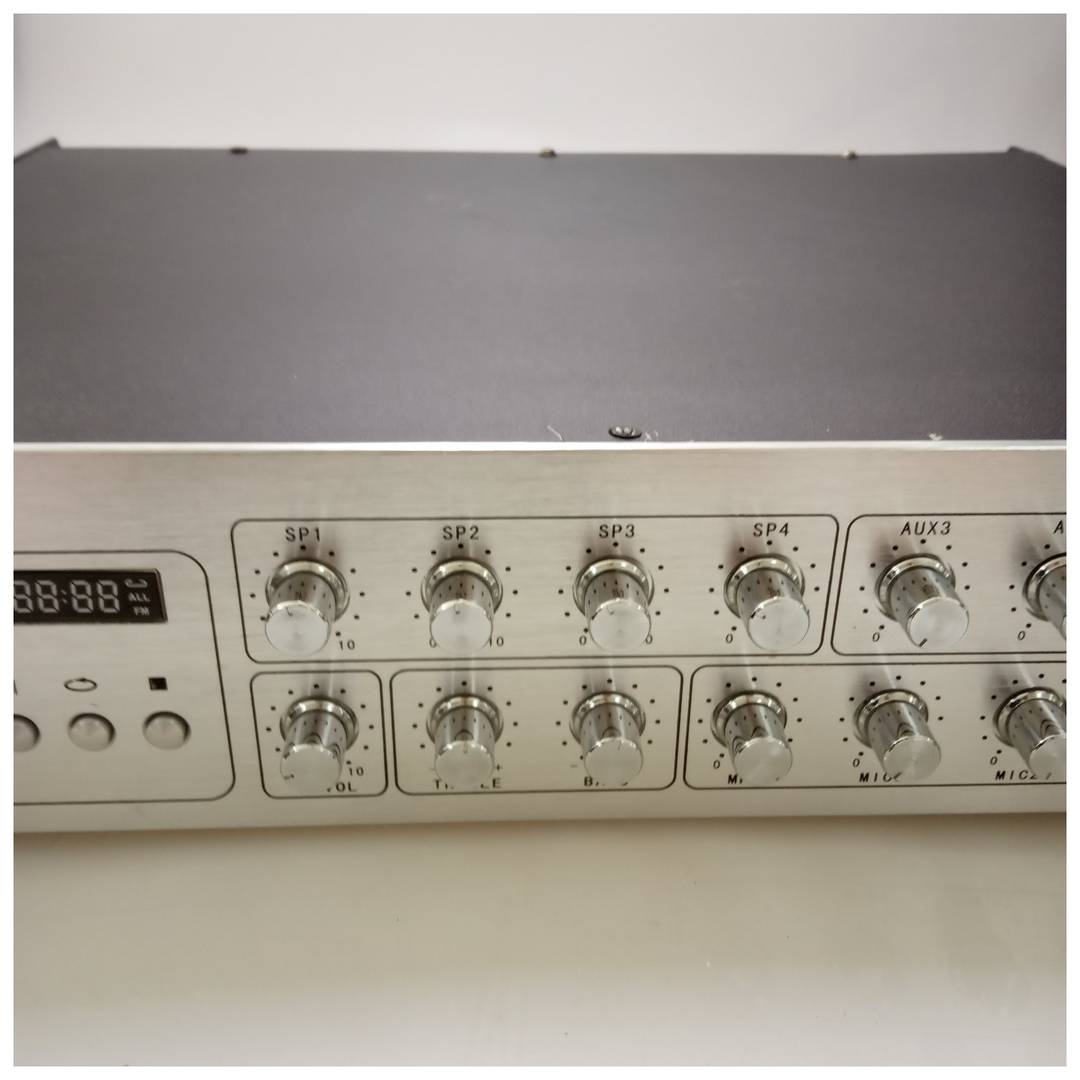 350W 110V 4-zone professional sound amplifier with MIC AUX MP3 refurbished rack
