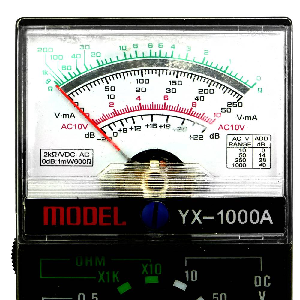 Multímetro analógico modelo YX-1000A reacondicionado