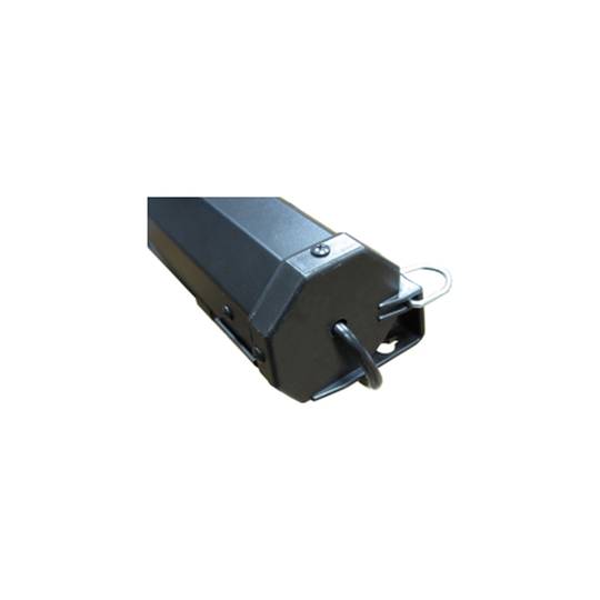 Door screen 75 x 215 cm with magnetic closure