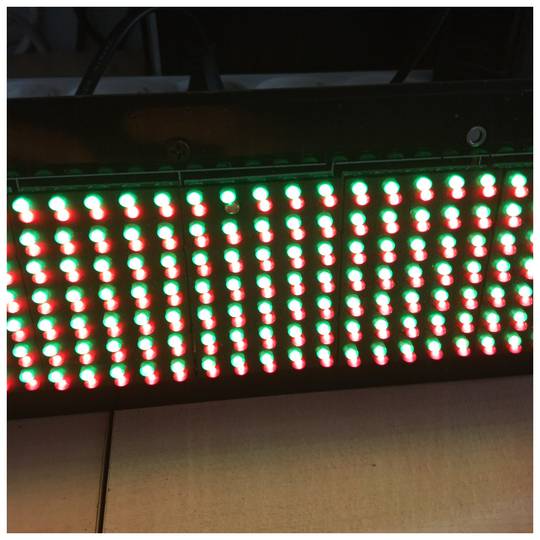 Signe LED signe électronique programmable 80x7 LED rouge verte