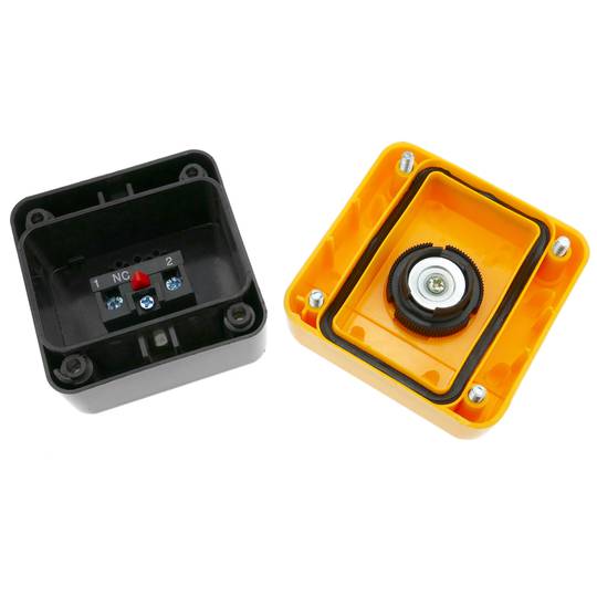 Emergency stop push button box with refurbished NC key
