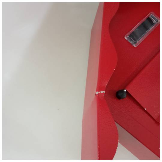 Metalowa skrzynka na listy i pocztę w kolorze czerwonym 366 x 100 x 370 mm