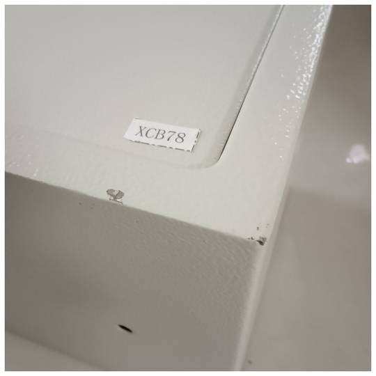 Cassaforte di sicurezza in acciaio con chiavi 31 x 20 x 20 cm beige