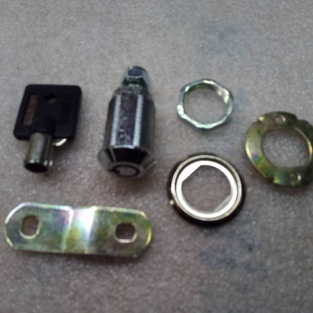 Pany de lleva de 27mm x M18 amb clau tubular