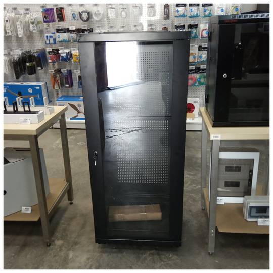 Armadio rack 19'' in piedi 29U 600x600x1400mm MobiRack di RackMatic