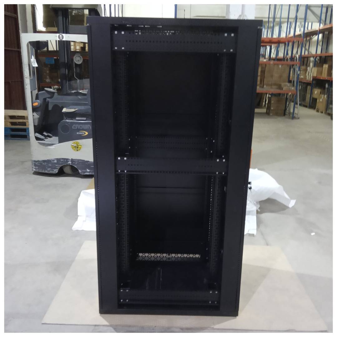 Armari rack 19 '' de peu 42U 800x1000x2000mm MobiRack de RackMatic