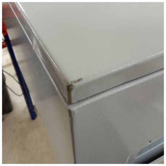 Scatola di distribuzione elettrica in metallo con protezione IP65 per montaggio a parete 500x500x300mm