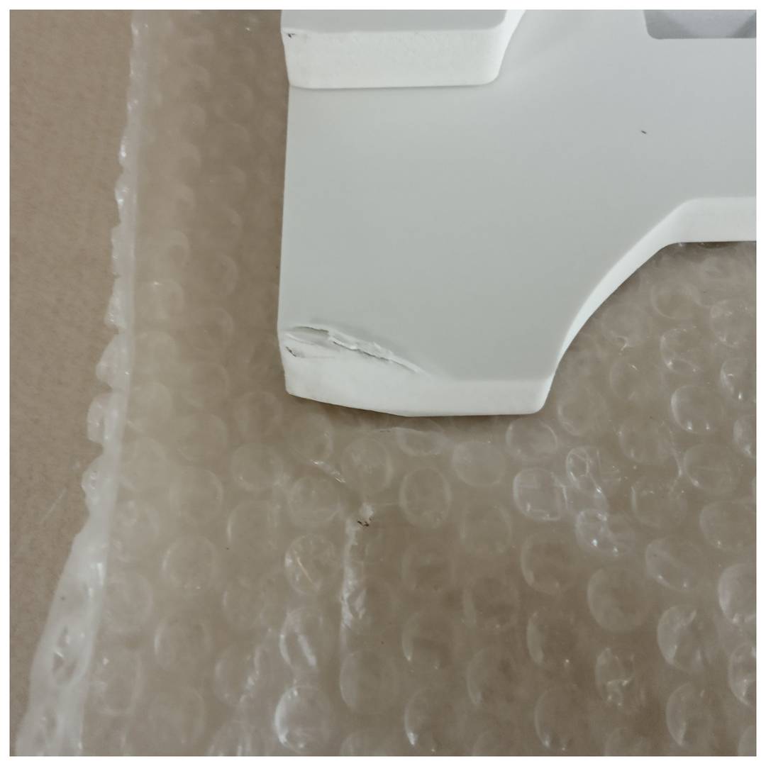 Estante de madeira-plástico Estante decorativa com 4 prateleiras branco 42x20x85cm